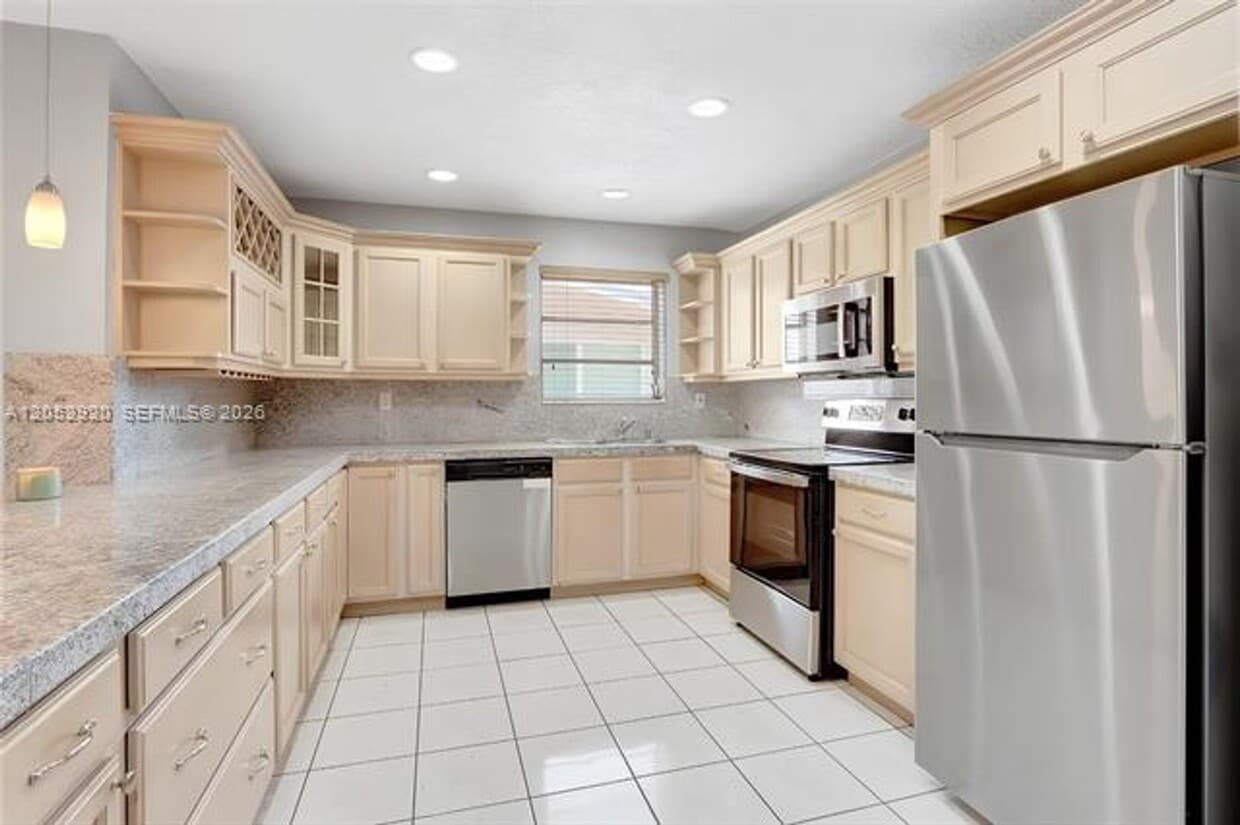 Photo - 2476 SW 17 St cu-Rear