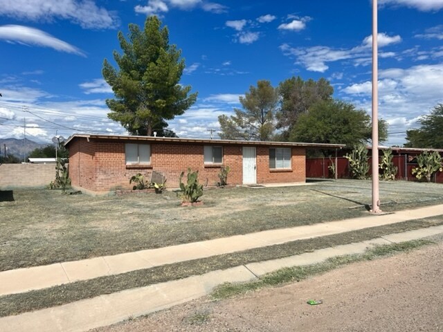 Foto del edificio - 5141 E Andrew St
