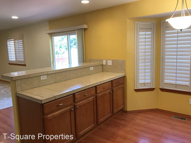 Foto del edificio - 4 br, 2.5 bath House - 15409 43rd Ave SE