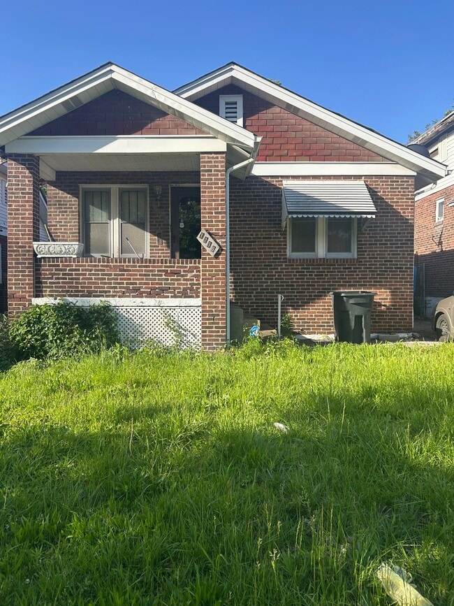 Building Photo - 1236 Gimblin St