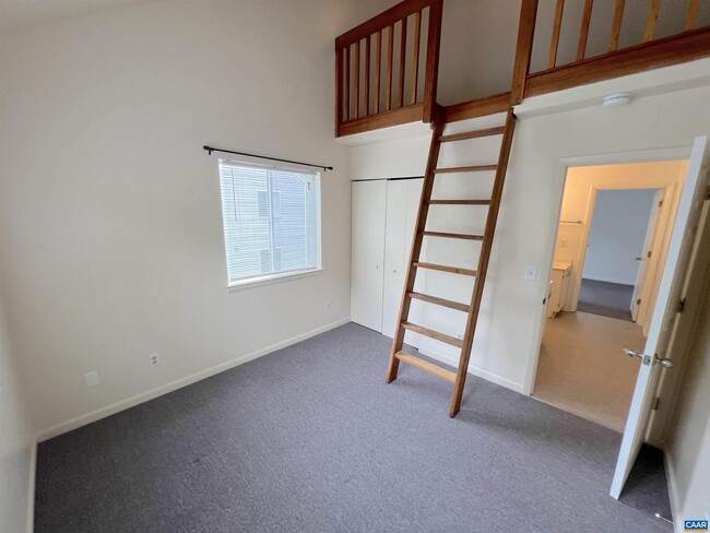 Foto del edificio - 103 Westerly Ave