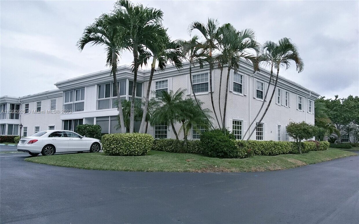 6385 Bay Club Dr Unit 3, Fort Lauderdale, FL 33308 Condo for Rent in