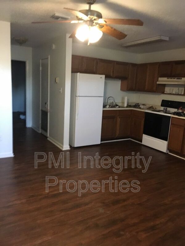 Foto principal - 105 Meaux Blvd