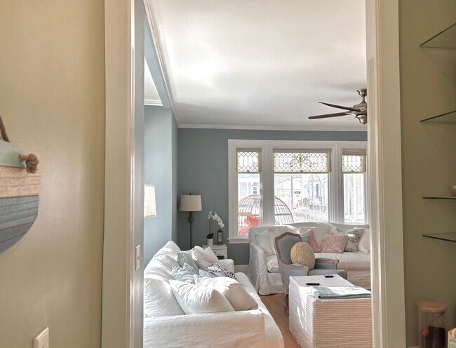 Foto del edificio - 107 Maple St