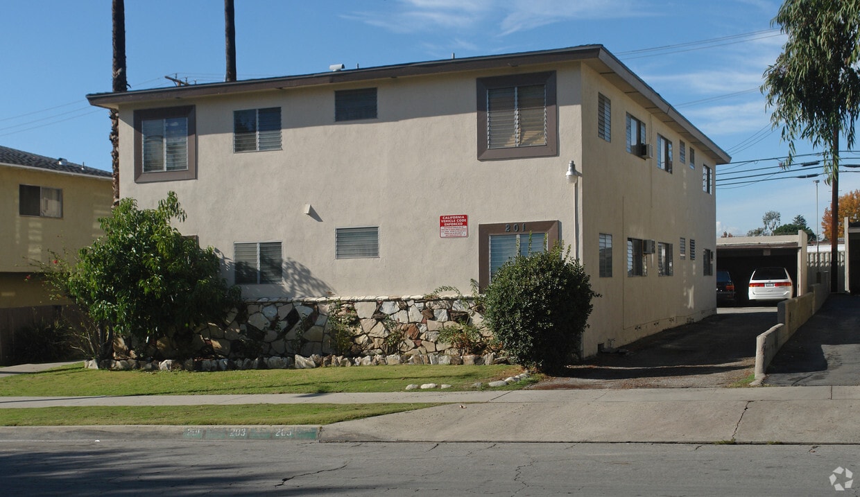 201 N Grandview Ave, Covina, CA 91723 Apartments in Covina, CA