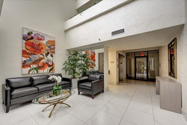 Foto del edificio - 6420 Boca Del Mar Dr