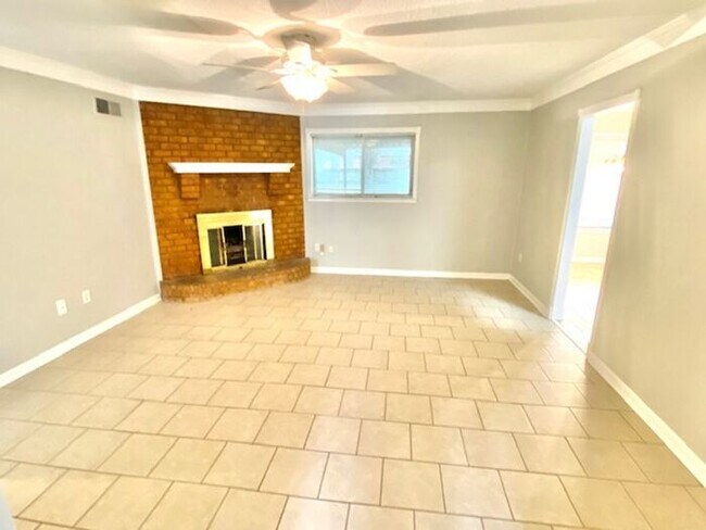 Foto del edificio - Renovated Bartlett Home- Highly Rated Bart...
