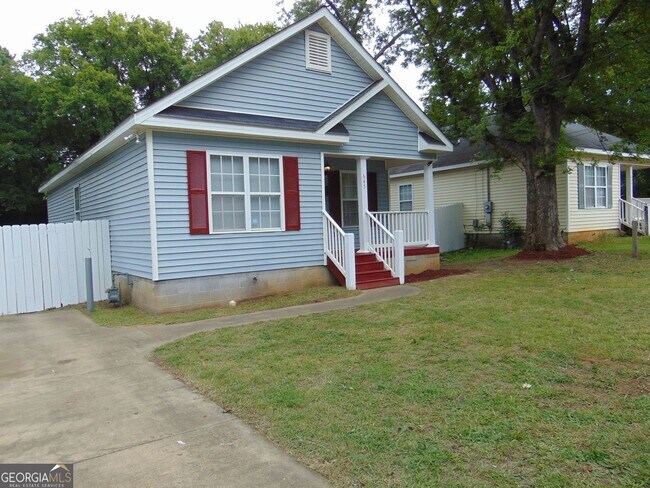 Building Photo - 645 Ell St
