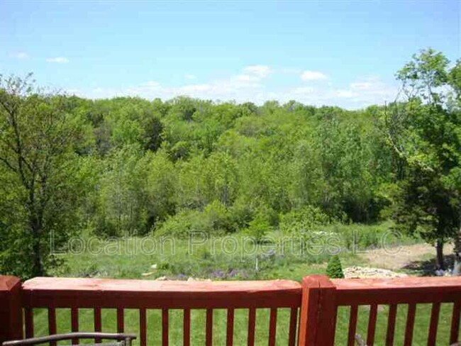 Building Photo - 1457 Legends Cir