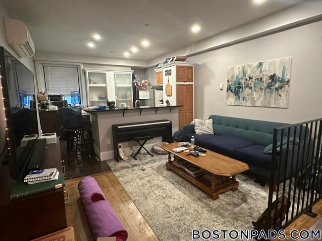 Building Photo - 90 Warrenton St