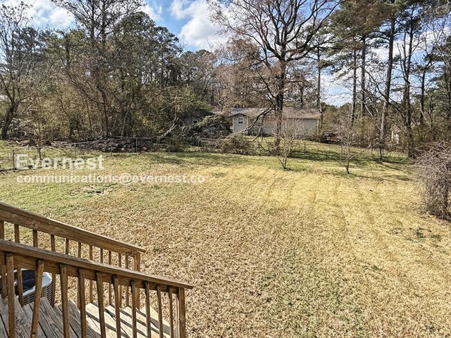 Building Photo - 617 Carson Crest Cir