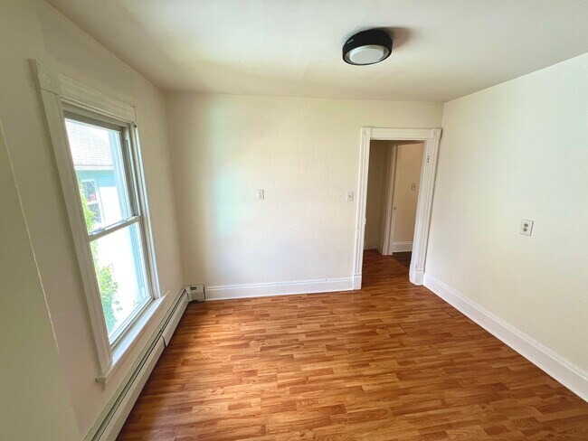 Sala de estar - 1221 Church St