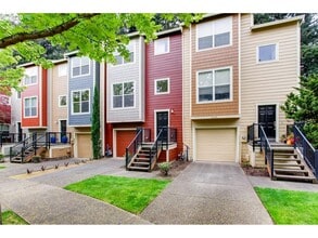 Building Photo - 2143 NE Sheffield Ave