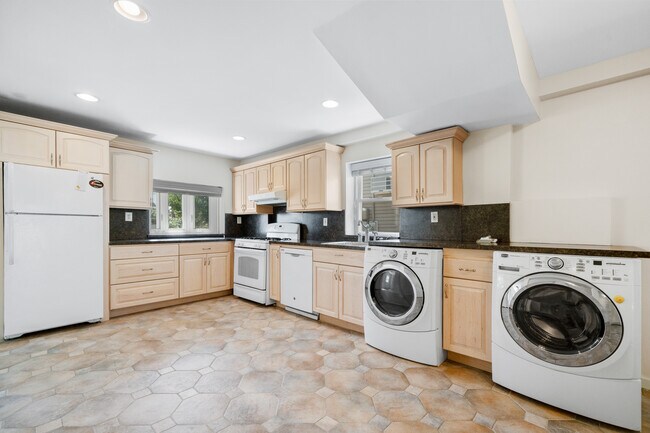 Foto del edificio - 9507 158th Ave