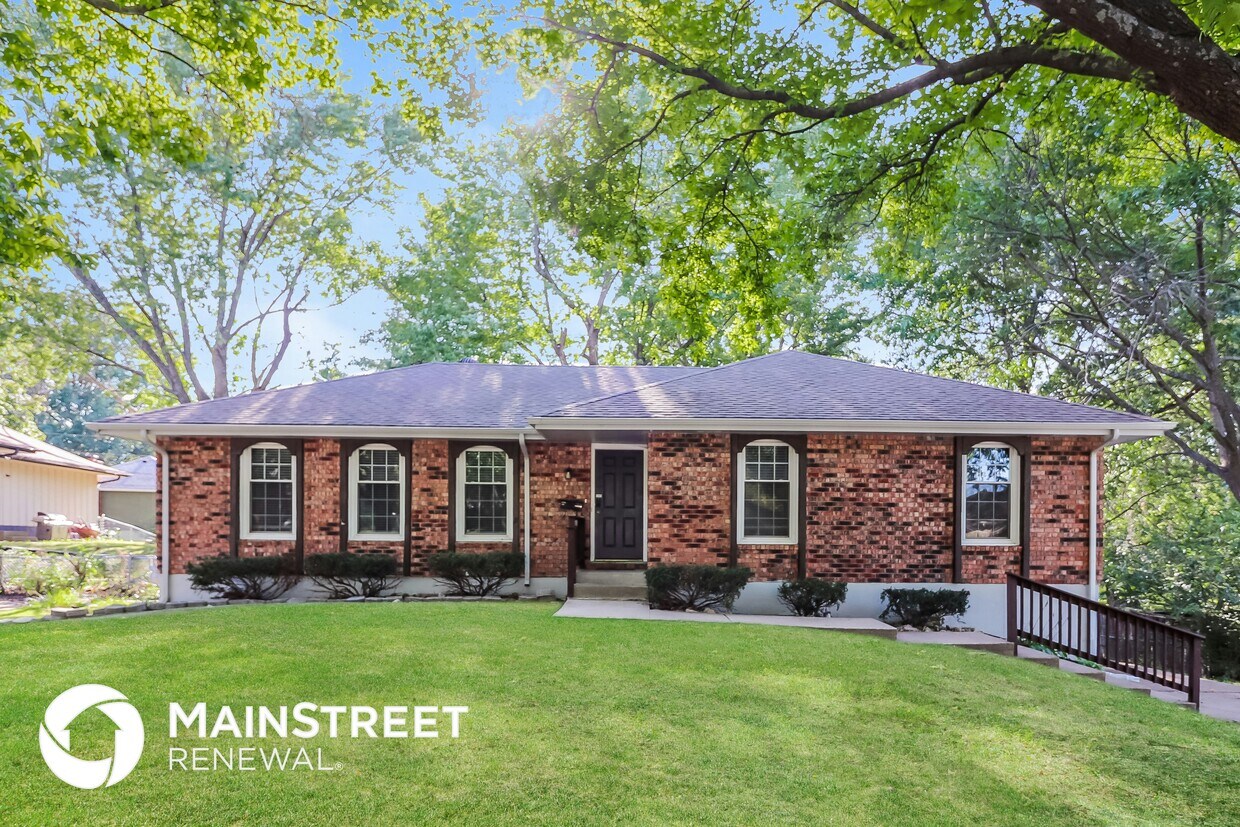Primary Photo - 12704 Winchester Ave