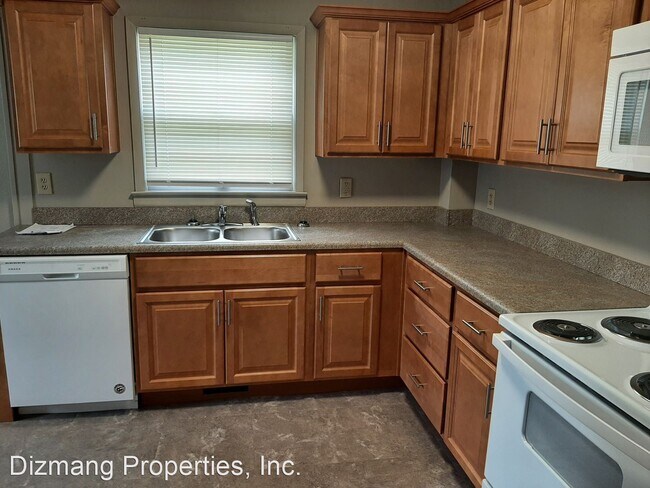 Building Photo - 2 br, 1 bath House - 2214 W. Phelps St.