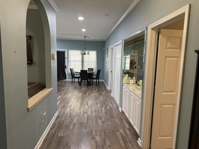 Building Photo - 155 Lorelei Cir