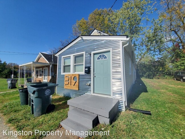 Building Photo - 2 br, 2 bath House - 319 Race Street.