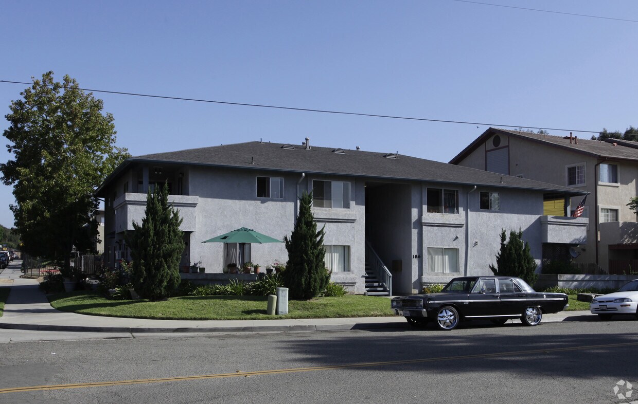 Foto del edificio - 186 Gosnell Way