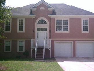 Building Photo - 2705 Old Covington Rd NE