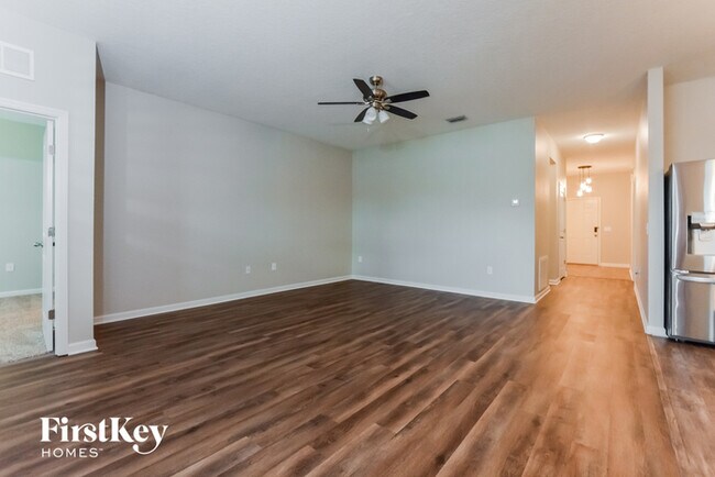 Building Photo - 876 Orchid Grove Blvd