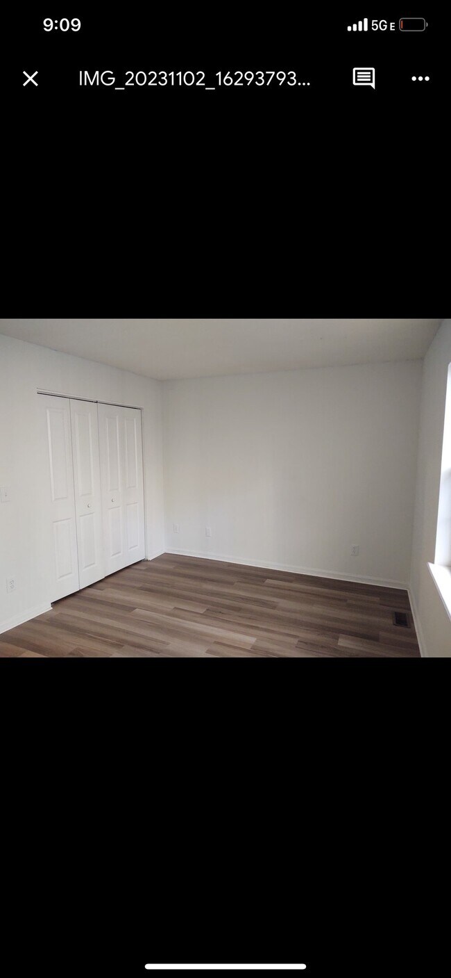 Foto del edificio - 3945 Briarhill Dr