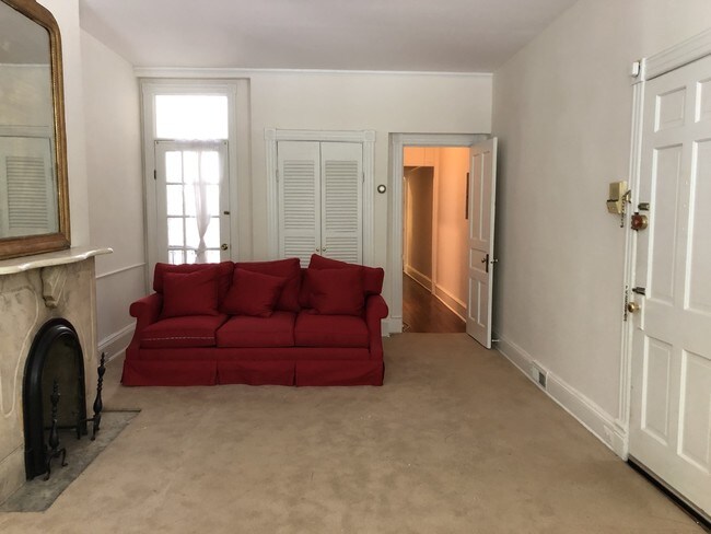 Foto del edificio - 2461 P St NW