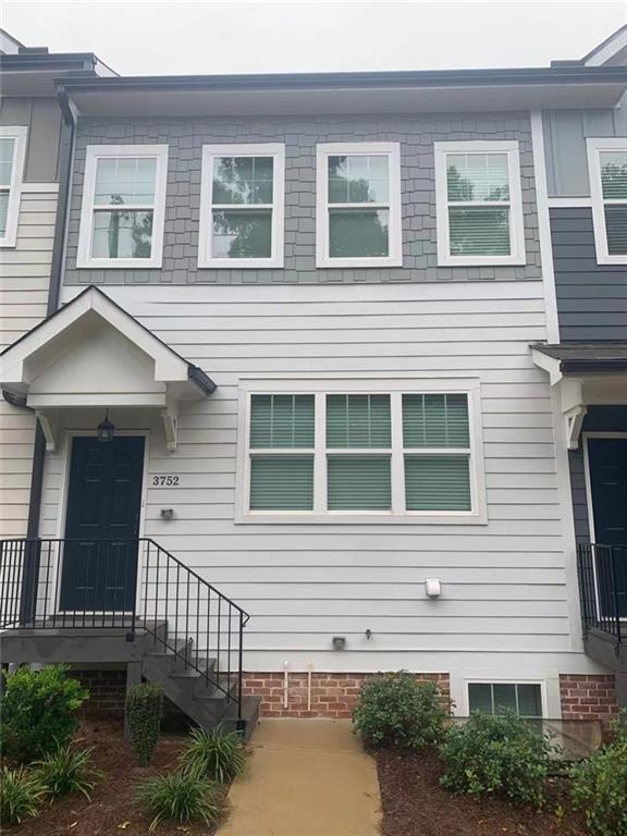 Primary Photo - 3752 Oxford Cir