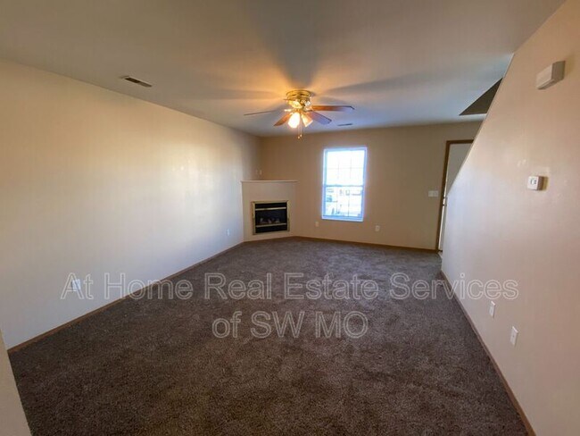 Building Photo - 1503 Frosty Dr