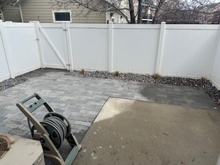 Building Photo - 14043 Chardonnay Way