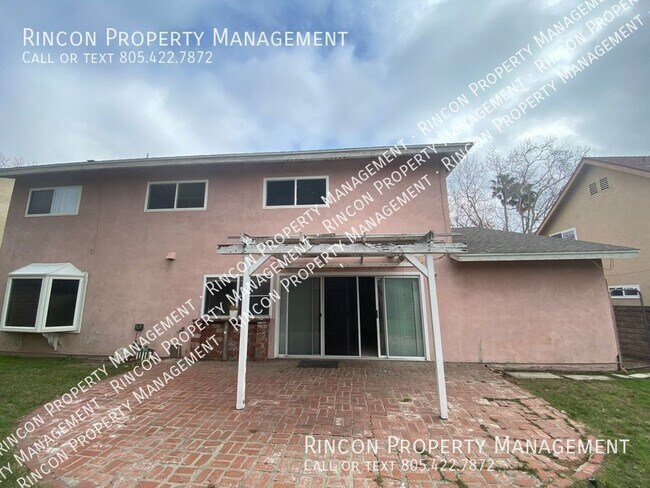 Building Photo - Spacious 5 Bedroom 3 Bathroom in Central L...