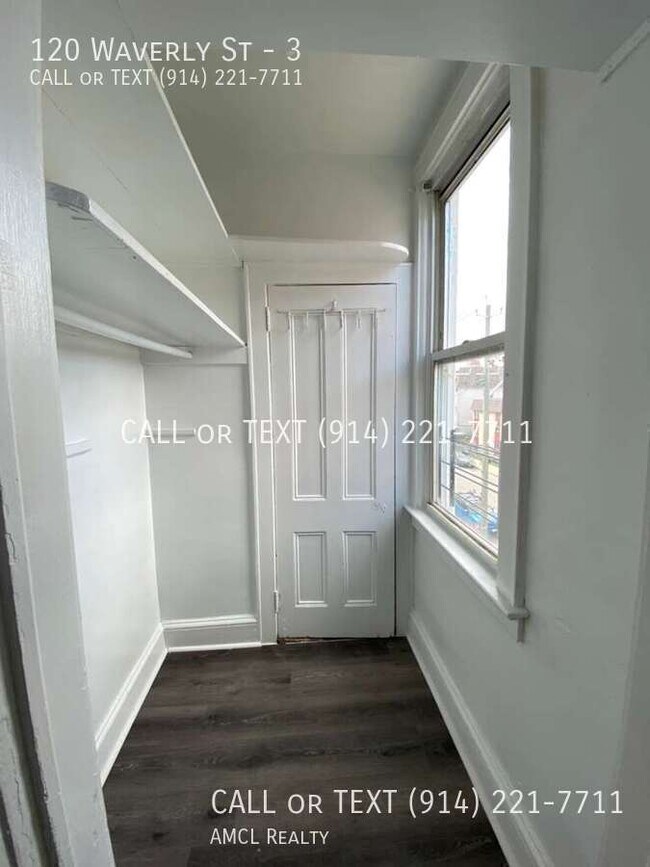 Photo - 120 Waverly St Apartment