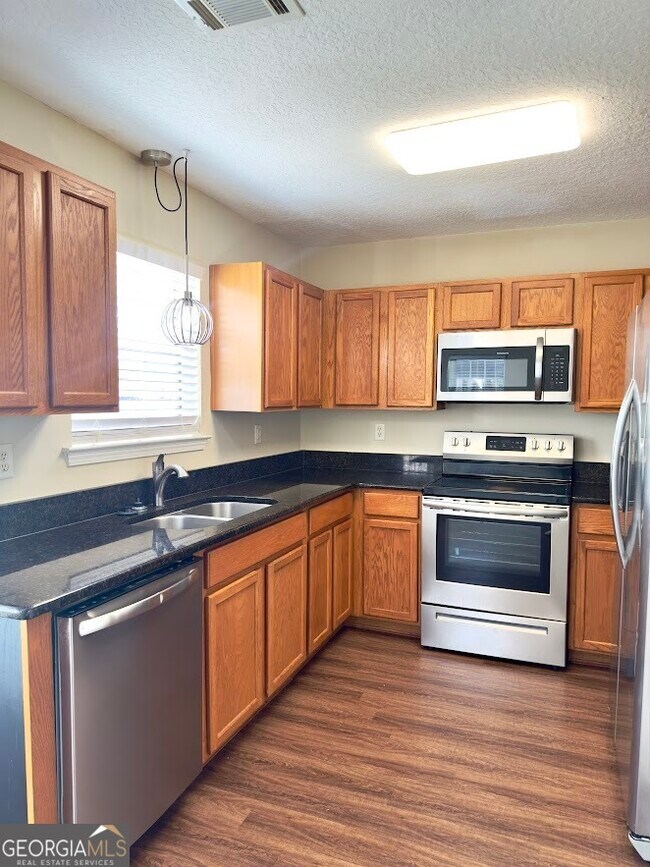 Building Photo - 138 Hamilton Dr