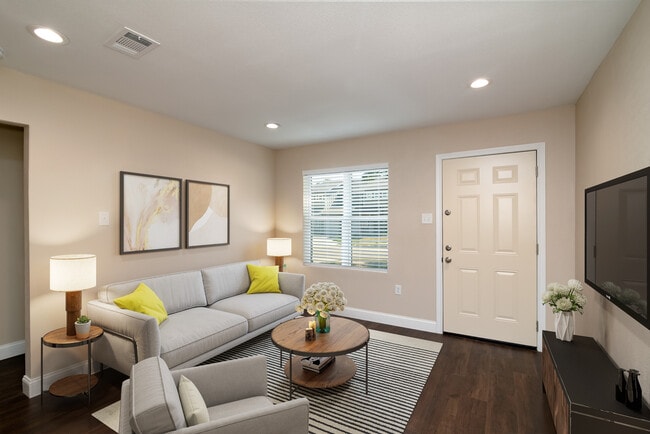 Foto del edificio - Melrose - Leacrest Duplexes