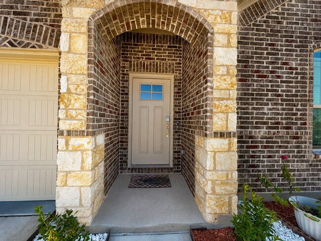 Building Photo - 5119 Penrose Dr
