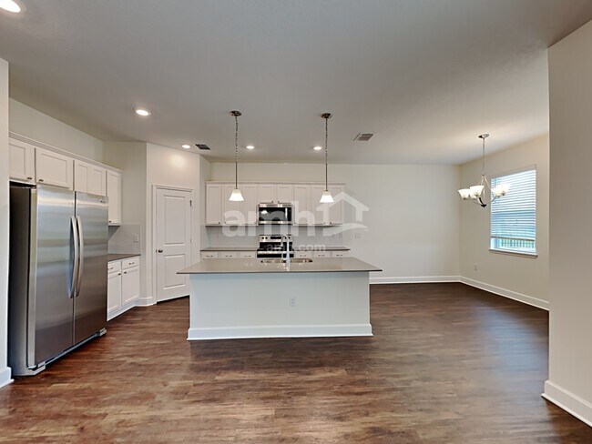Building Photo - 1058 Walden Pond Drive