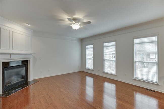 Foto del edificio - 2777 Loftview Square