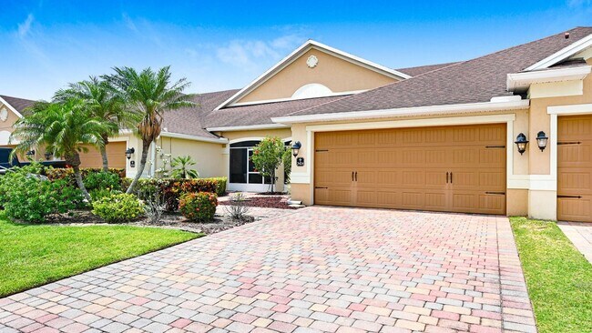 Foto del edificio - 3424 Spencer Ln