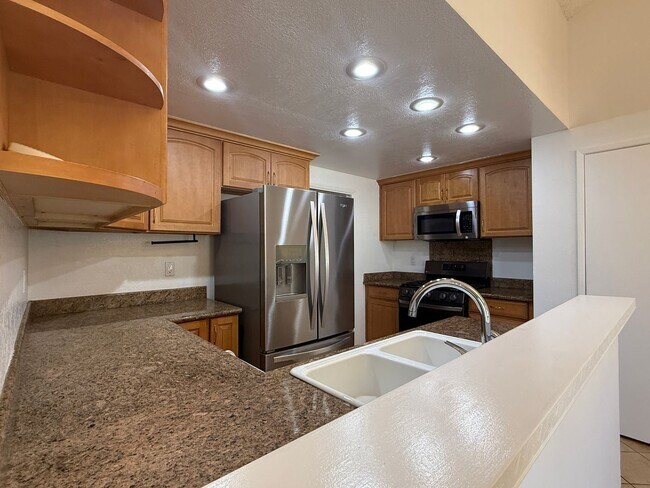 Foto del edificio - Cozy 3 Bedroom 2 Bath home located conveniently in San Jose
