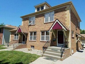 Building Photo - 934 Garfield St
