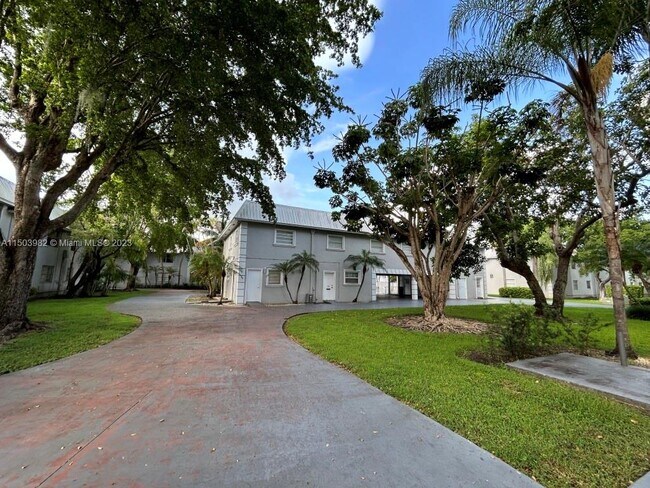 Foto del edificio - 17255 SW 95th Ave