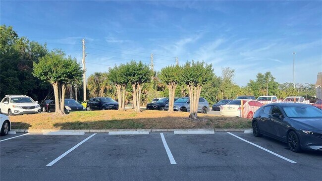 Foto del edificio - 3038 Parkway Blvd