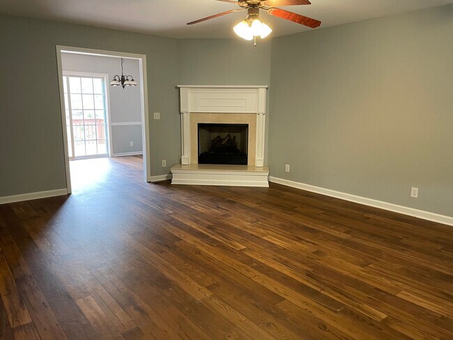 Building Photo - Coming Soon! Beautiful home in Cane Ridge ...