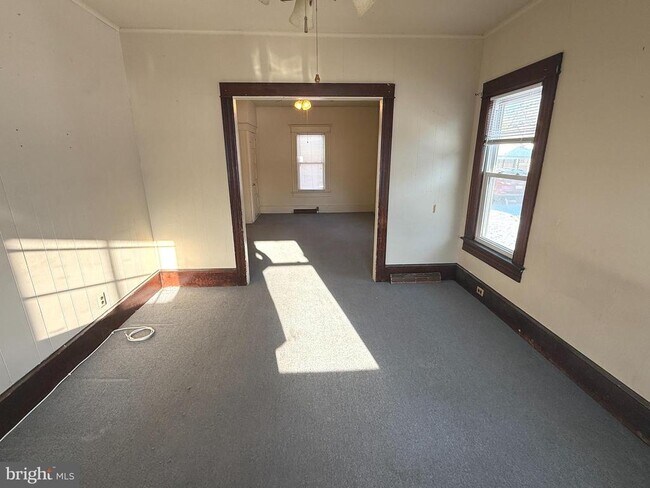 Foto del edificio - 19 Oakland Ave