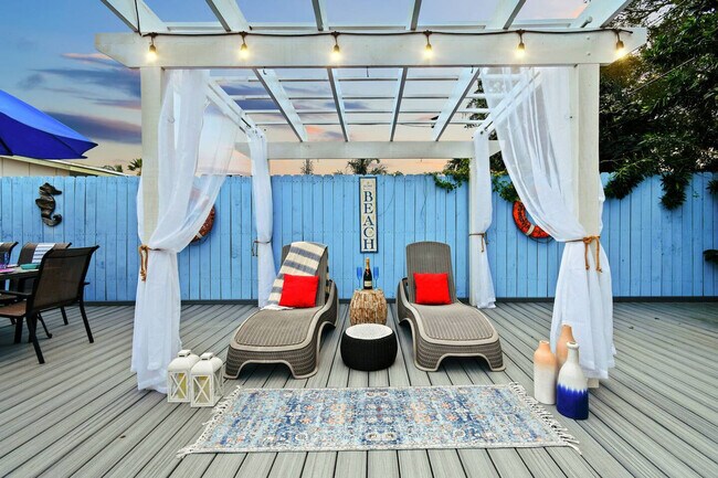 Foto del edificio - 3270 Grove Rd