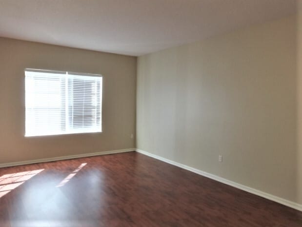 Building Photo - 1454 Sterns Drive