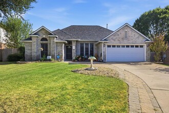 Building Photo - 9005 Brimstone Ln