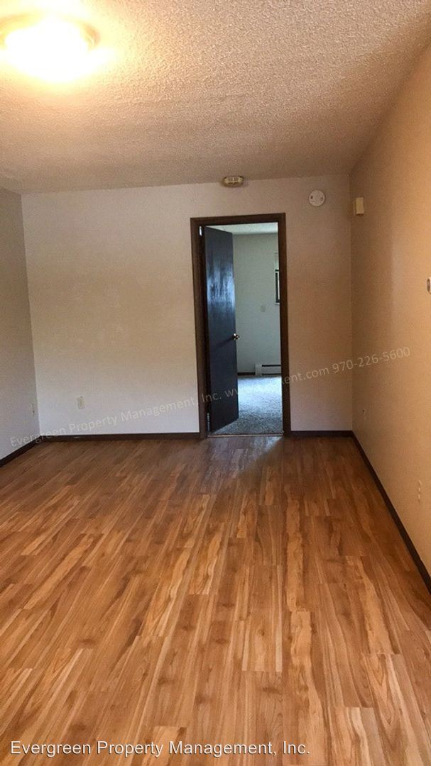 Foto del edificio - 1717-1717 Cheyenne Ave