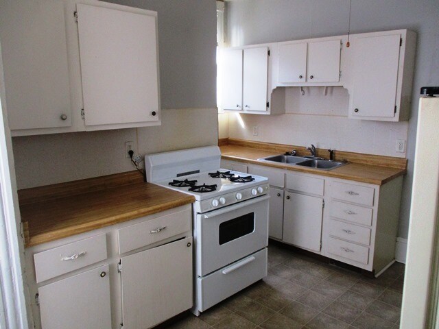 Foto del edificio - 534 W Grove St