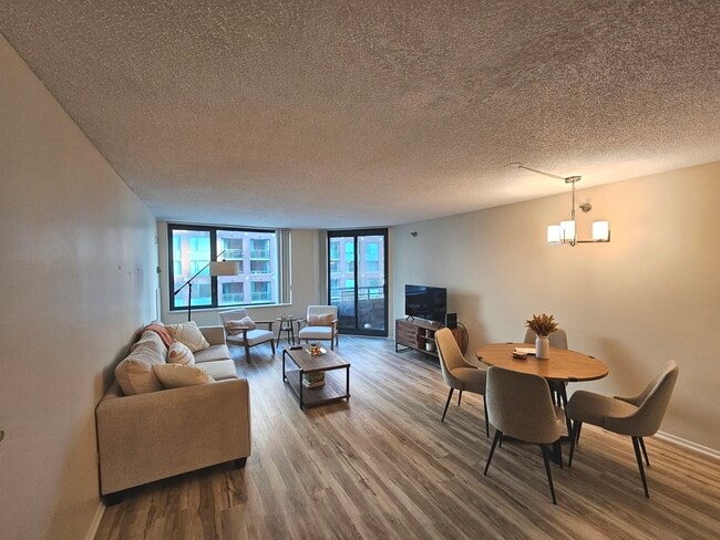 Foto del edificio - 440 N McClurg Ct